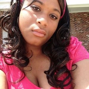 Meet your Posher, Jasmine